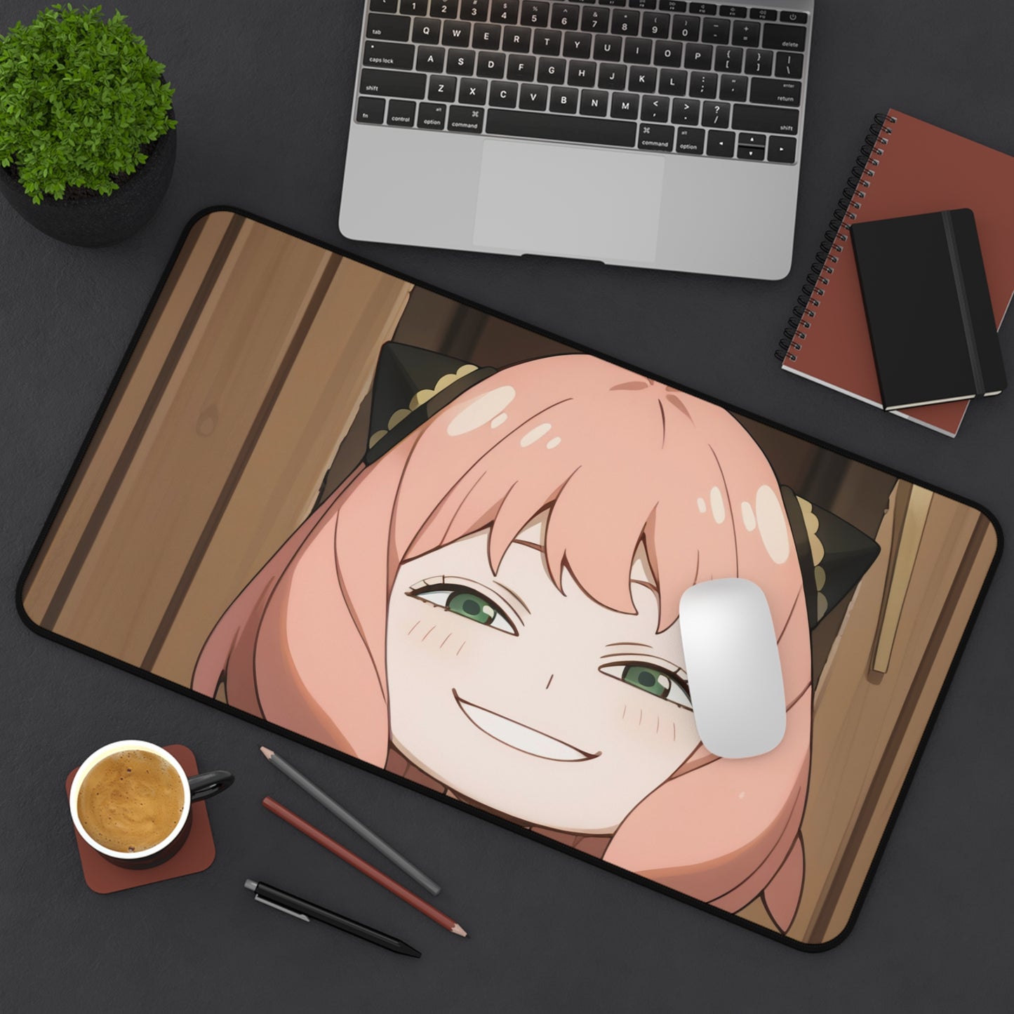 Anya Forger 005 Desk Mat