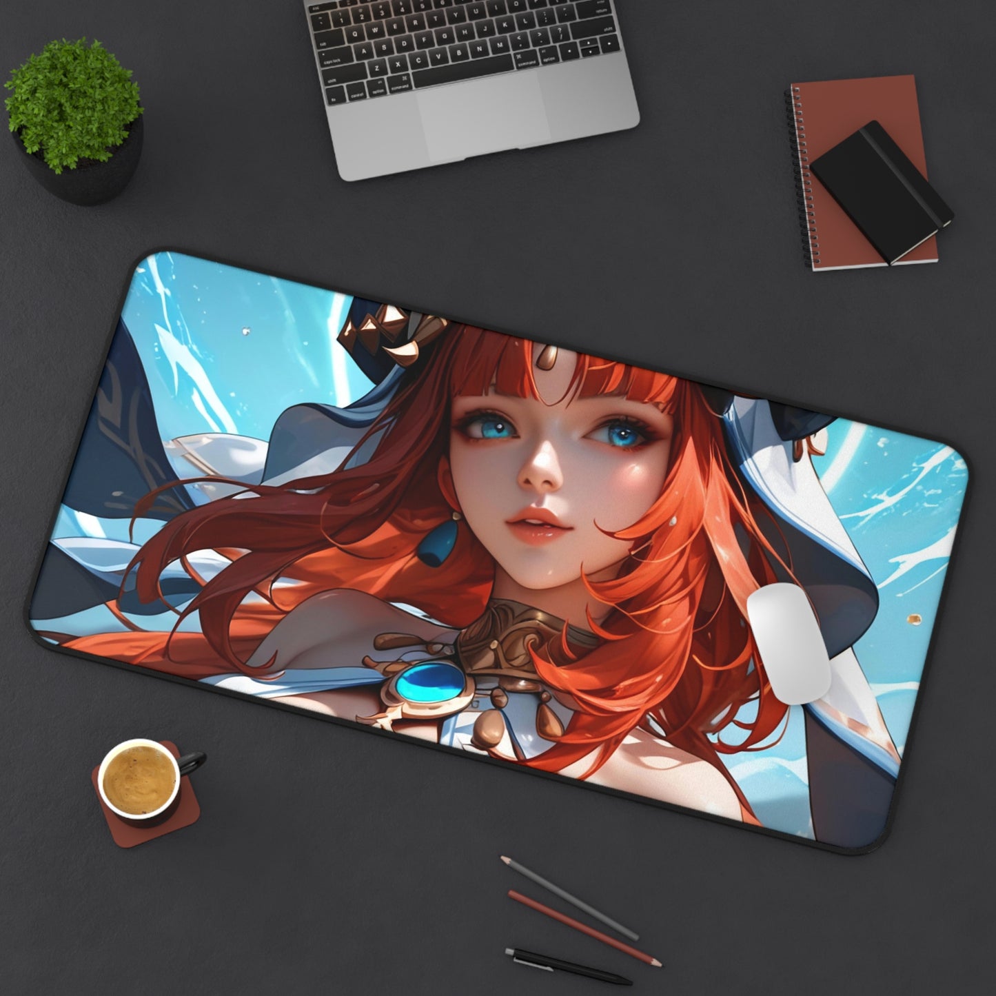 Nilou 004 Desk Mat