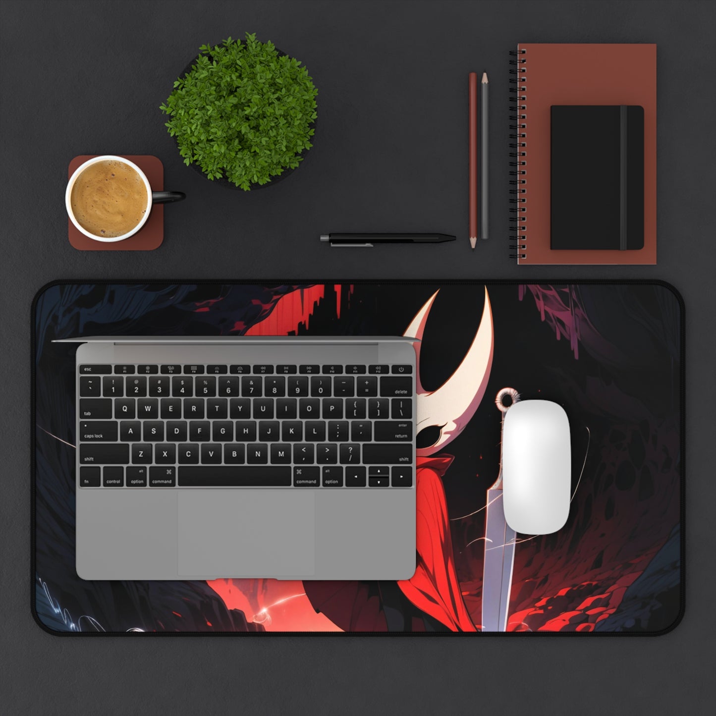 Hornet 001 Desk Mat
