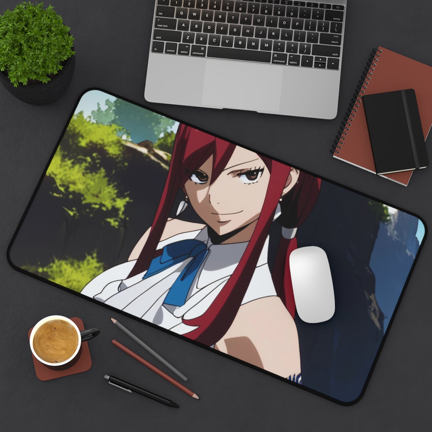 Erza Scarlet 001 Desk Mat