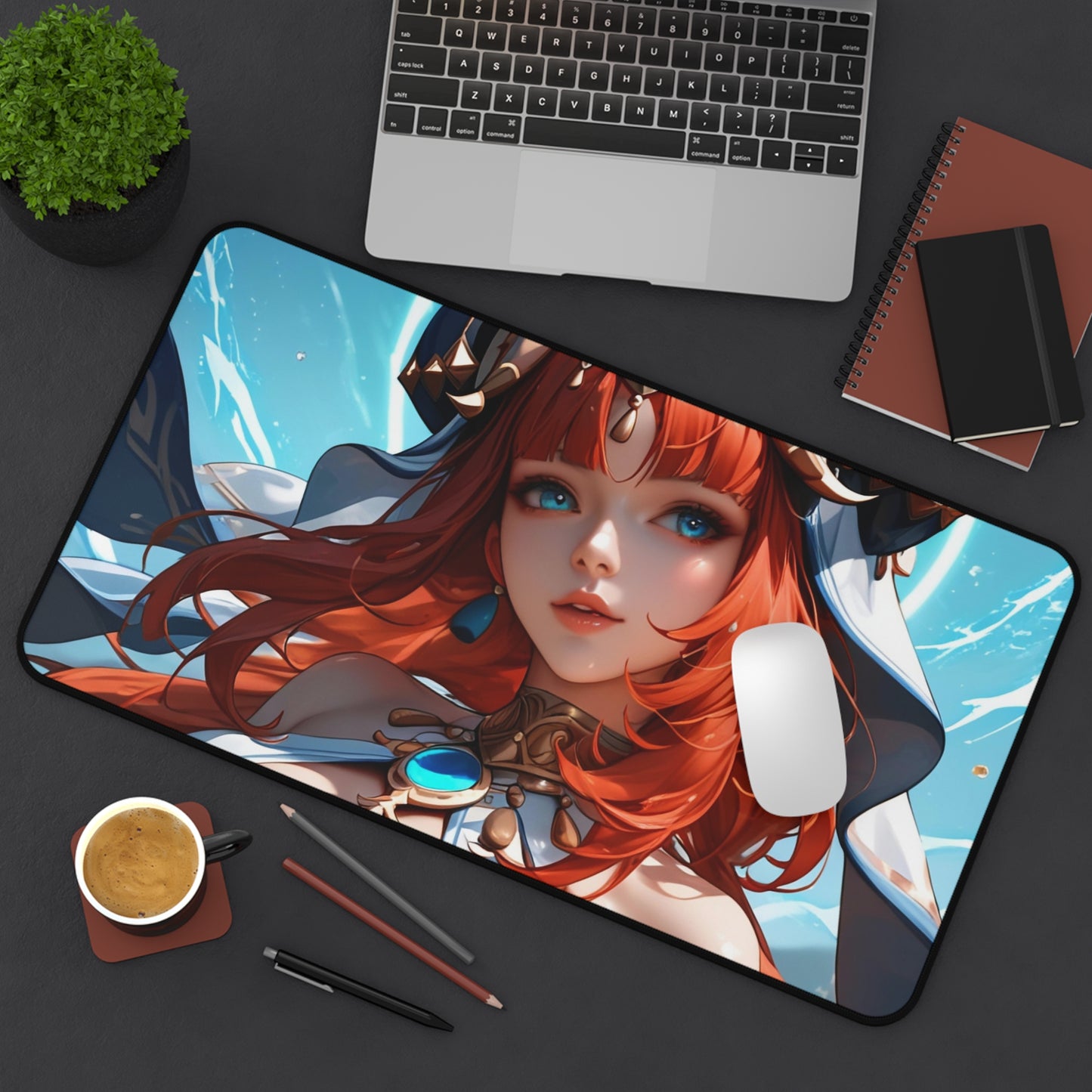 Nilou 004 Desk Mat